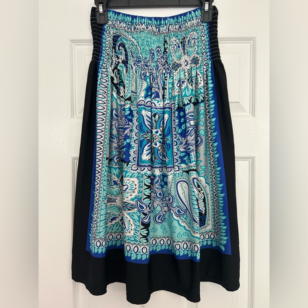 Tara Ryan size 1 (ladies medium- large) dress.